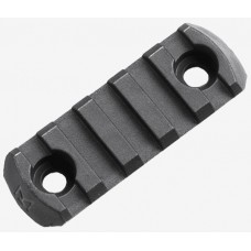 Планка Picatinny с креплением M-LOK полимерная, Magpul M-LOK Polymer Rail, 5 Slots MAG590 модель MAG590-BLK от MAGPUL